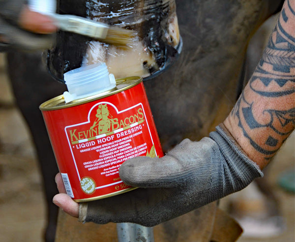 Kevin Bacon's Liquid Hoof Dressing - Source For Horse