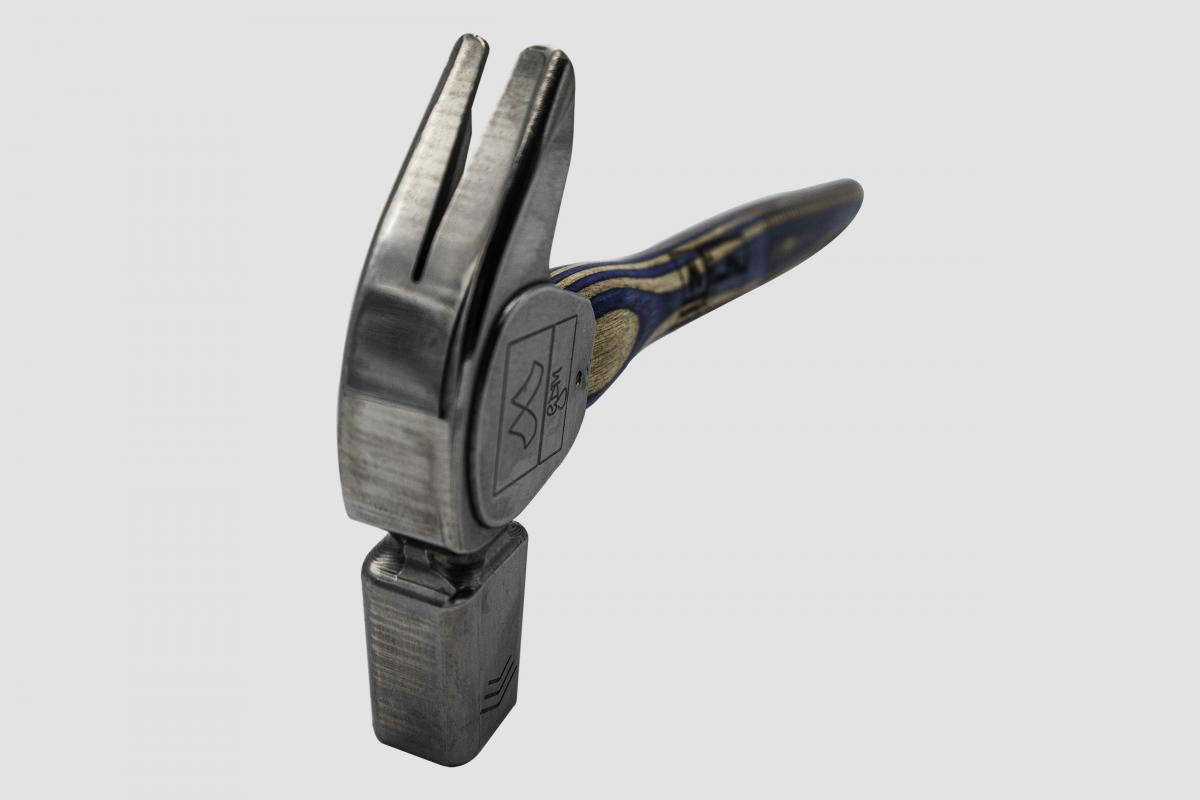 Mustad GDM Driving Hammer - Source For Horse